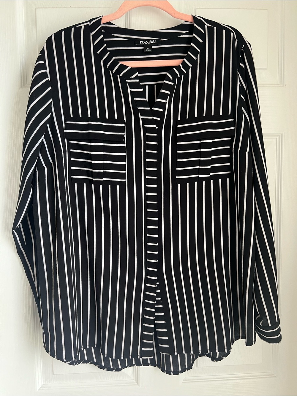 Roz & Ali Black and White Striped Blouse with Button Placket